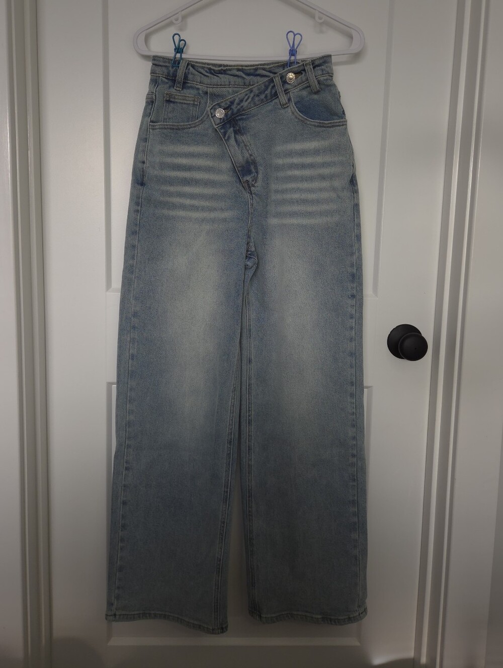 NWT. Commense Light Blue Wide Leg Jeans. Size XS. #AH